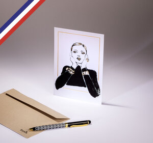 Carte simple magnifique créée et imprimée en france - femme pull noir et bijoux dorés
