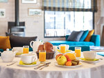 SMARTBOX - Coffret Cadeau Escapade relaxante de 3 jours en hôtel 4* sur l’Île de Ré avec séance au spa -  Séjour