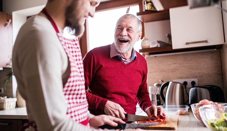 cuisiner avec ses parents