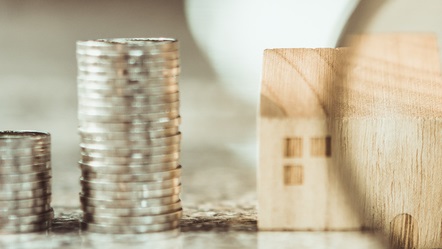 Comment conserver la maison de famille avant le décès de ses parents ?